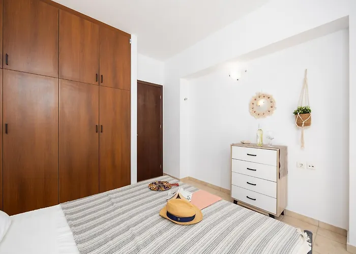 Βίλα Maia Φάνες